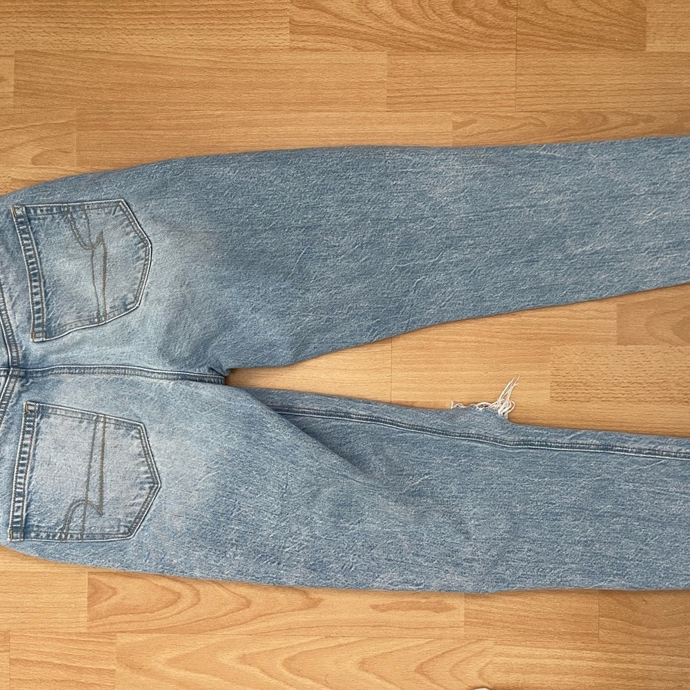 American Eagle Vintage Mom Jean